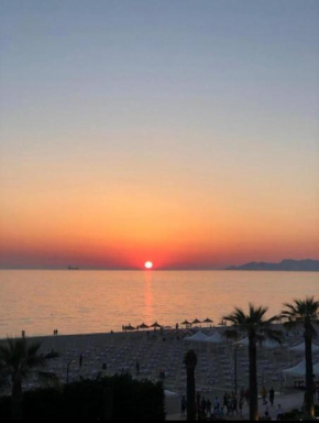 Cheap studios , 10 meters from beach